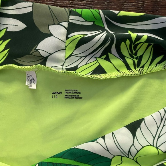 Aerie highwasted bikini bottoms - Picture 2 of 2